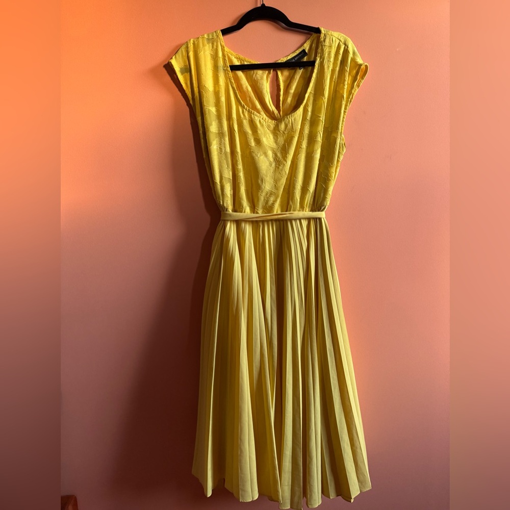 Lane Bryant Yellow Floral Embroidered Pleated 50s Style Fit & Flare Dress 14/16